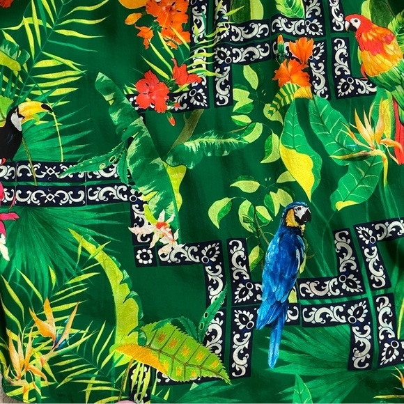 NWT La Fuori Bela Fuori Tropical 100% Silk Top - Picture 11 of 13